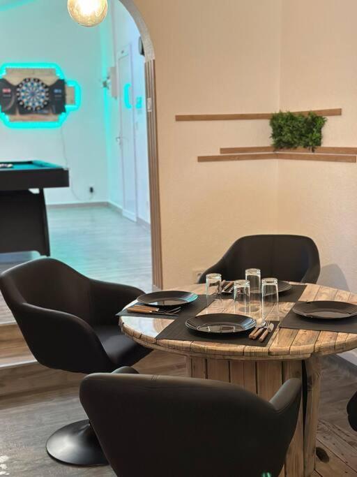 Le Cosy'Ppart - Easylife Apartment Bourgoin-Jallieu ภายนอก รูปภาพ